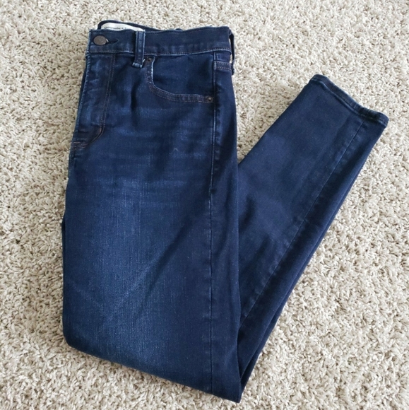 Jeans - Picture 2 of 3